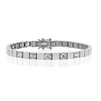 Hvitt gull allianse armbånd, 5 diamanter tils. 0,15 ct. TW-SI1
