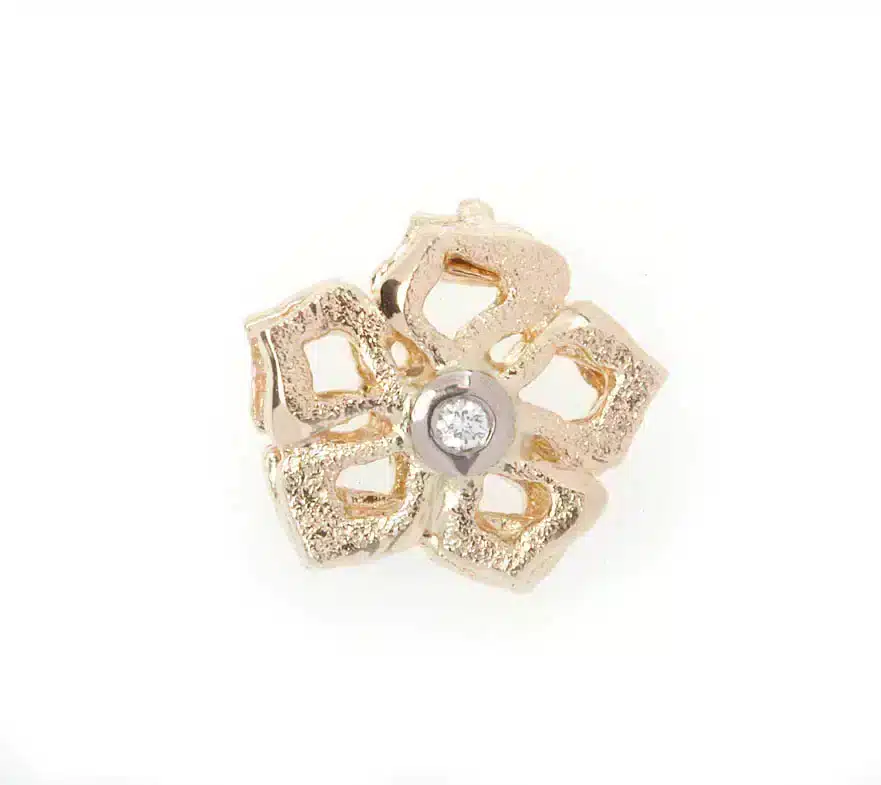 Van Bergen - Magnolia smykkelås i gult gull med diamanter