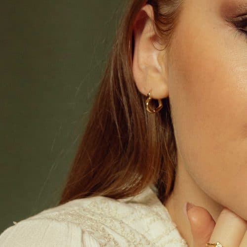 Alternative view of Hjerteglimt øreringer i sølv