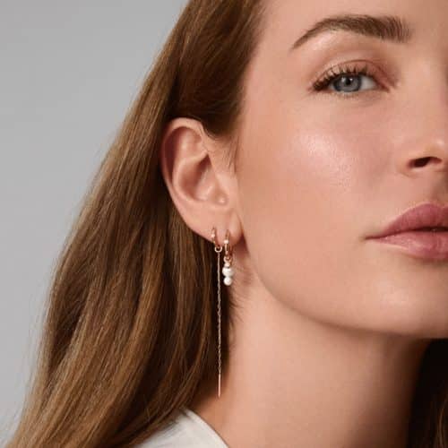 Alternative view of Julie Sandlau Duo Purity Hoop Look GH/VS brilliant cut diamonds and white freshwater pearls