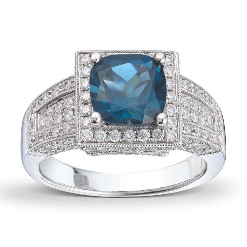 Alternative view of Hvitt gull ring med London blue Topas og diamanter