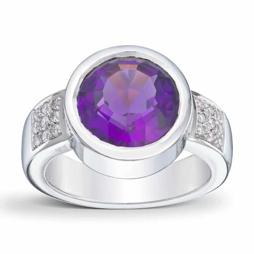 Alternative view of Hvitt gull ring med Ametyst og diamanter