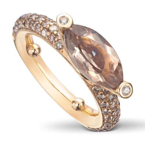 18K Amori Rød gull ring med Røykkvarts 5,75ct, 60 stk Brune diamanter/SI 1,35ct og 2 stk Brill W/SI 0,04ct