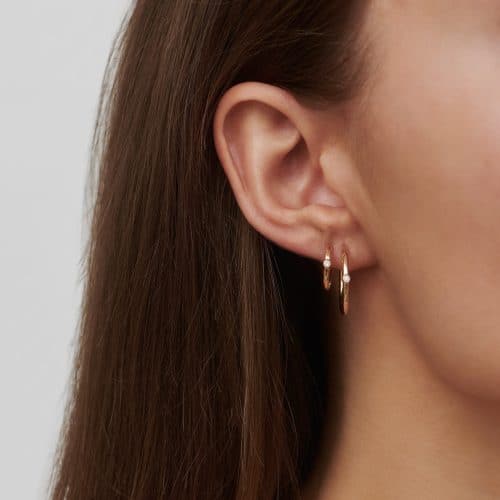 Alternative view of Julie Sandlau Purity Medium Hoop GH/VS brilliant cut diamond